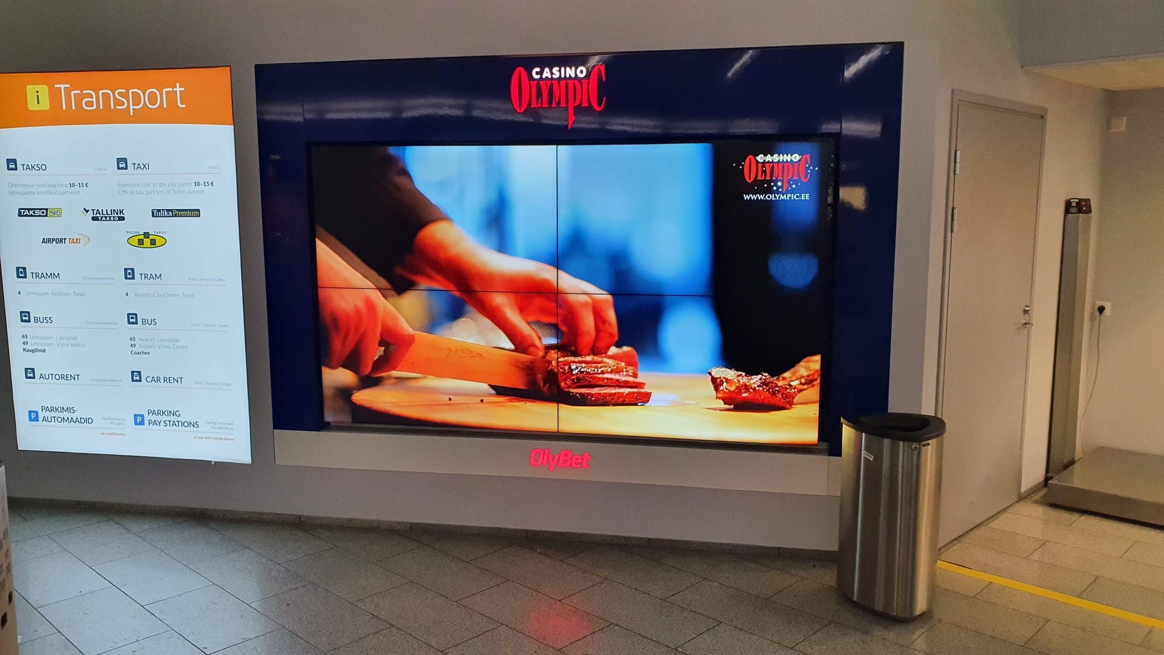 Olympic Casino reklaamekraan ja transpordi infoekraan
